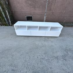 CB2 Chill 80” Media Console Entertainment Center Tv Stand Cabinet Sideboard Credenza 