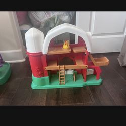 $5 - Kids Toy -Animal farm