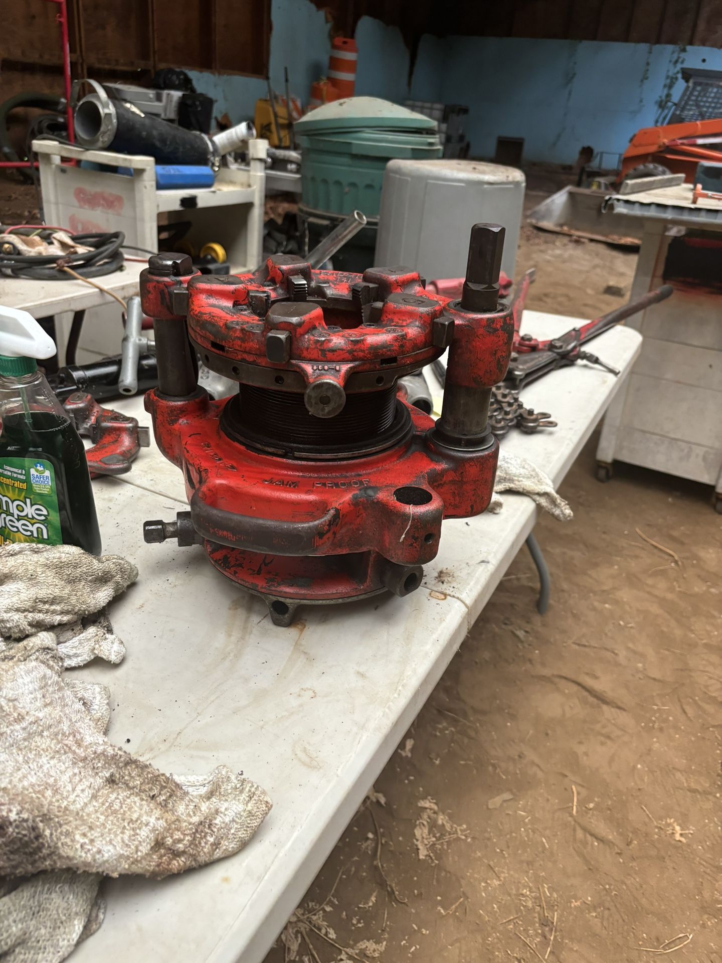 Ridgid 141 2 1/2 - 4 inch Pipe Threader