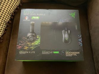 RAZER MOUSE, MOUSEPAD  & HEADSET BUNDLE