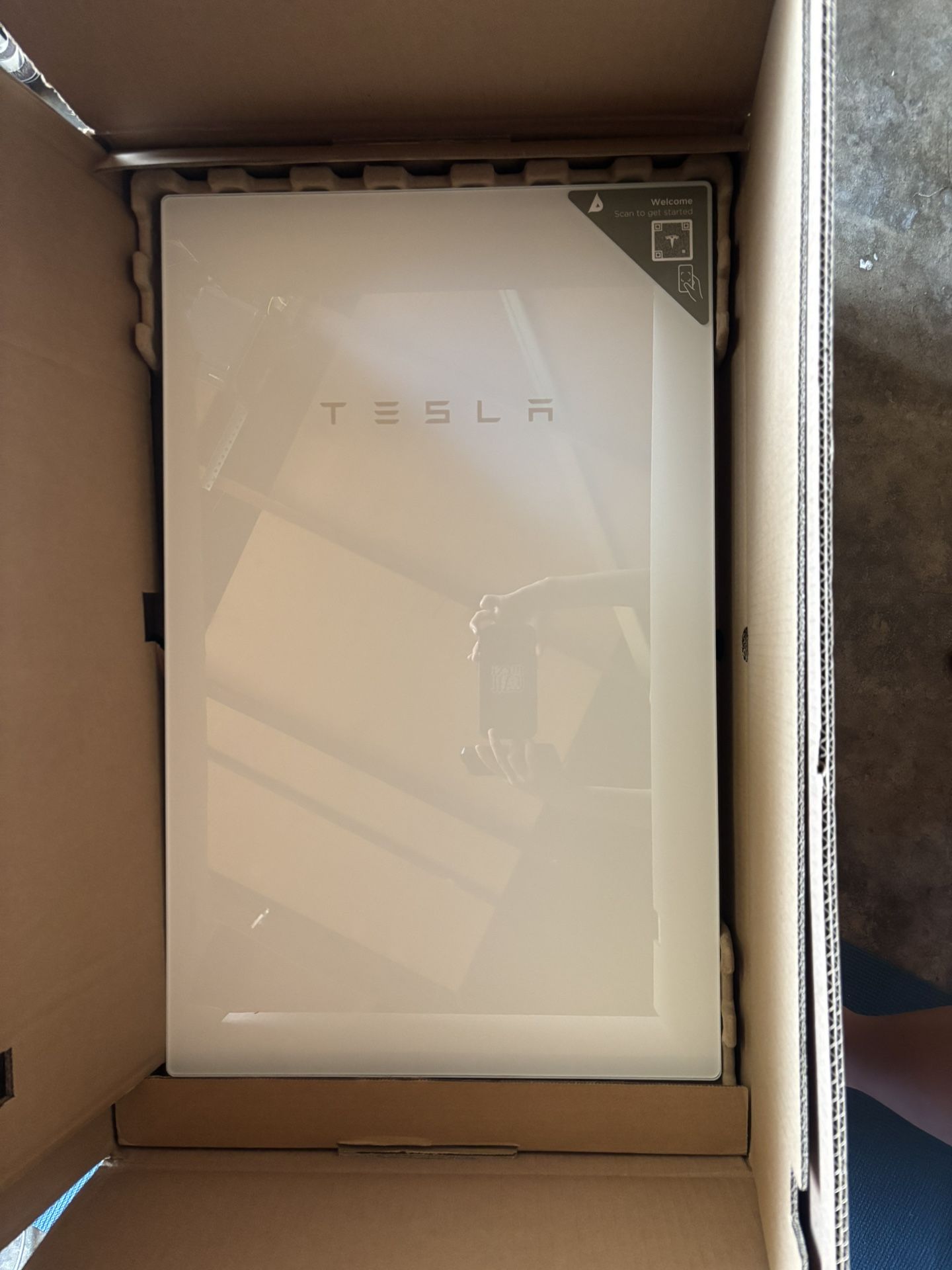 Tesla gateway 2