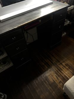 vanity desk