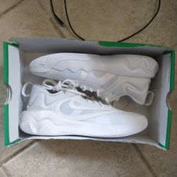 New Nike Giannis Immortality Men Size 8 White