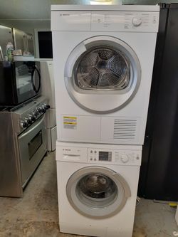 24" Bosch Apartment Size Washer and Dryer Set