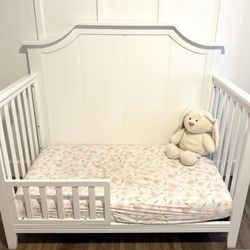 Crib, White, Toddler Conversion, Mattress