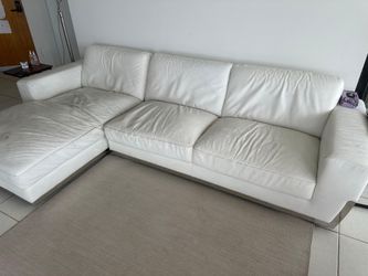 Free Sectional