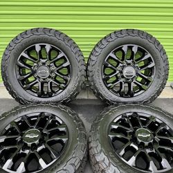 Chevy Silverado 2500/3500 Z71 Factory Wheels Tires