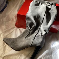 MK Boots Size 7 Only Wear once for$20