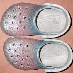 Crocs Size 6 Little Kids $10 OBO