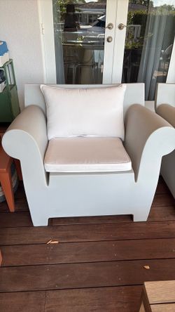 Kartell original outdoor armchair