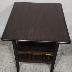 LAUREN FURNITURE COMPANY Black Mission Style End Table 25" wide x 22" deep x 25"high
