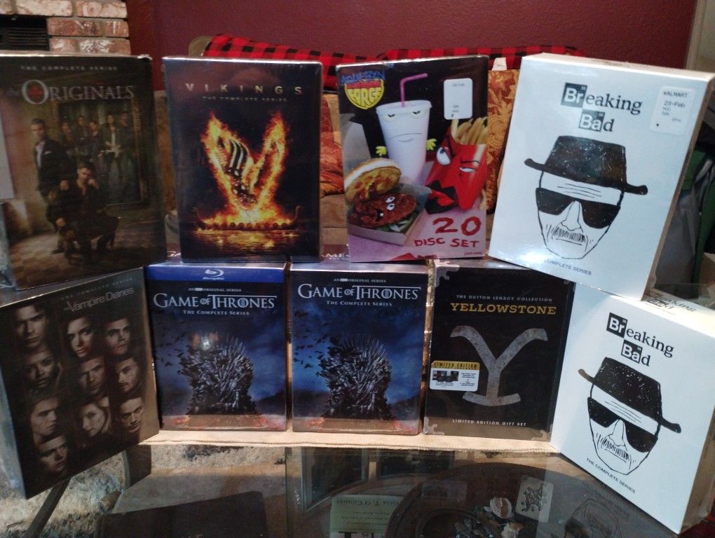 Game Of Thrones Blue-Ray DVD's !!