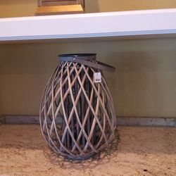 Willow Lantern