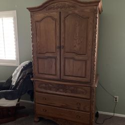 Armoire Dresser