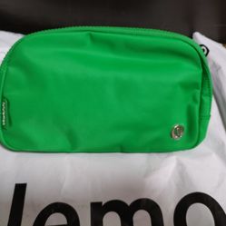 Lululemon belt bag