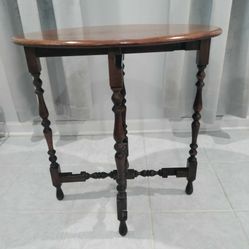 Accent Multipurpose Vintage Table, Oak Wood