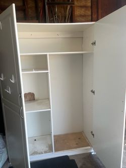 Free Cabinet