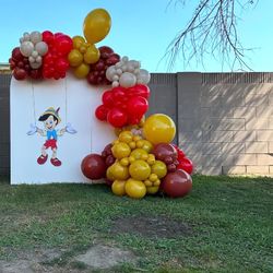 Backdrop, Balloons Pinocchio
