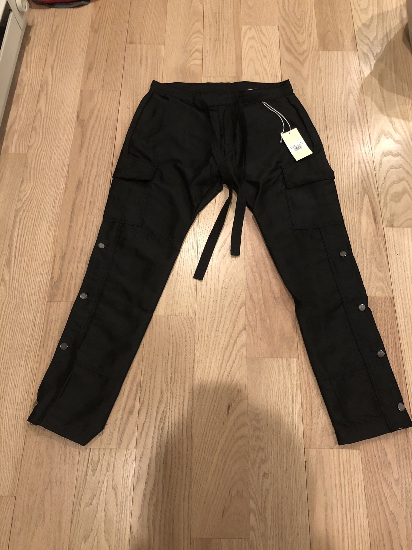 MNML Snap zipper cargo pants | men’s 33 - fear of god alternative