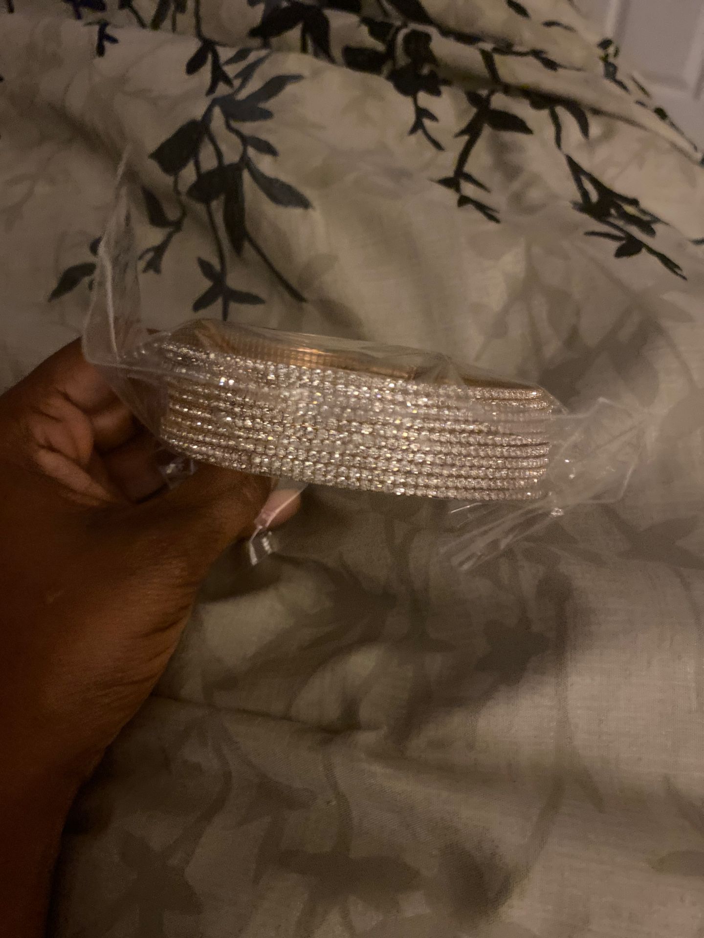 Gold and diamond 10 ring choker