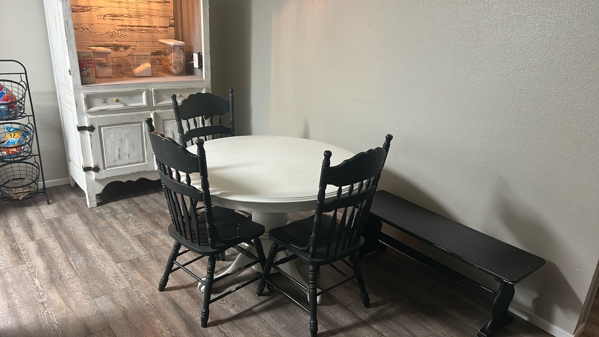 Dinning Table
