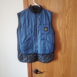 refrigiwear cold storage vest  medium