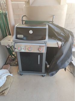 GRILL - Weber Spirit E-330 Lp Gas Grill Black