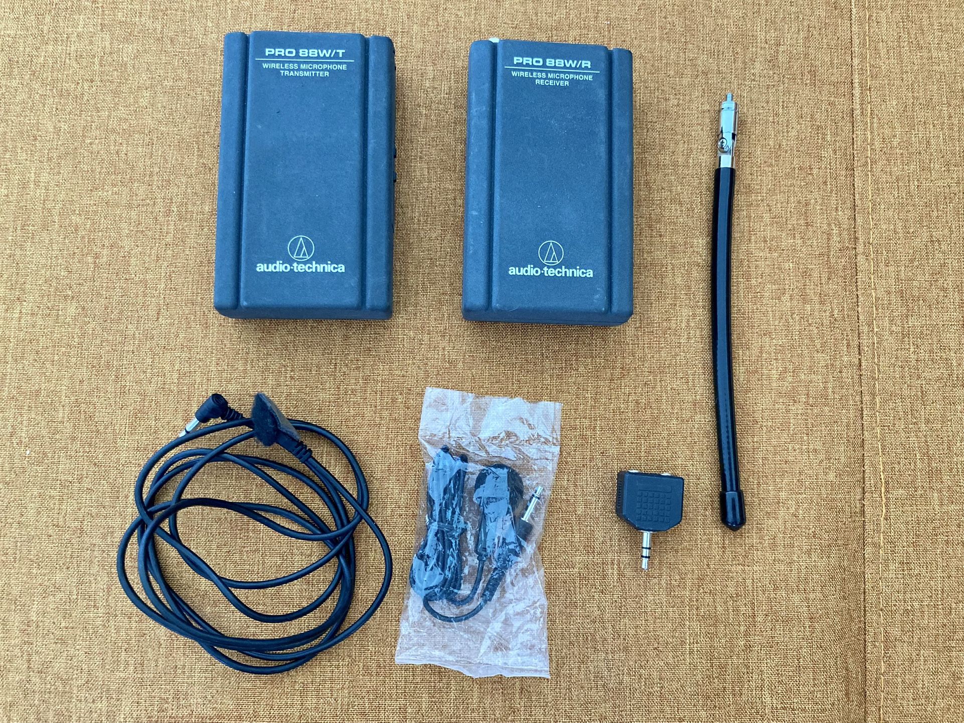 Audio-Technica Pro 88W Camera Mountable VHF Lavalier System