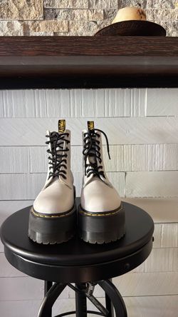 Dr. Martens