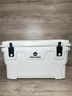 Big Frig Badlands 45QT White Rotomolded Cooler (PO1025967)