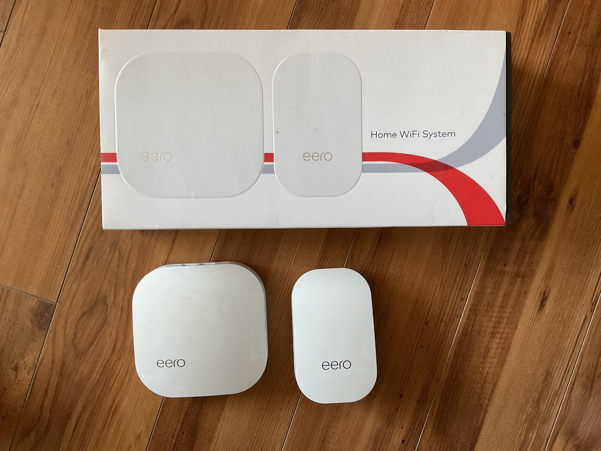 eero Pro B010001 2nd GenerationTri-Band Mesh Router - White 1 Beacon