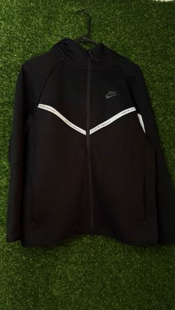 Nike tech