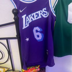 lebron james jersey 