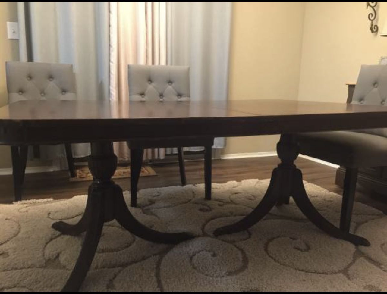 Antique Duncan Phyfe Table (no Chairs Heavy Scratches )