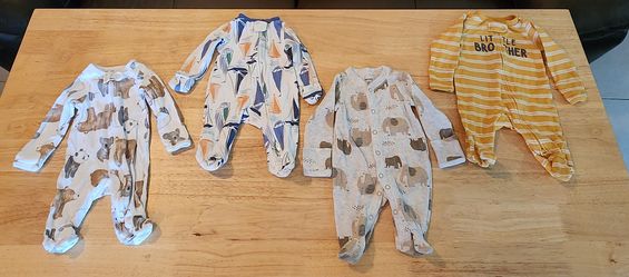 Newborn Baby Boy Clothes, (4) Carter's Onesies