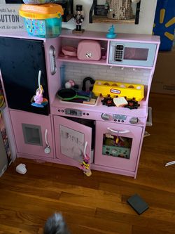 Pink kitchen