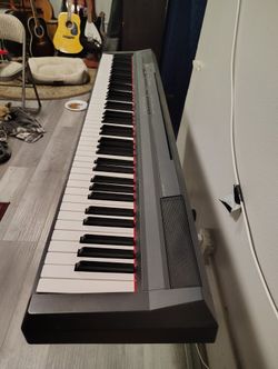 Yamaha P-105 