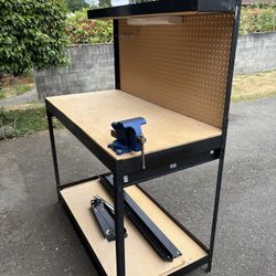 Work Bench With Vice Grip