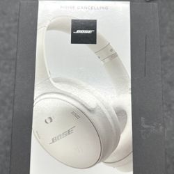 Bose QuietComfort Wireless Noise Cancelling Over Ear Headphones - White Smoke