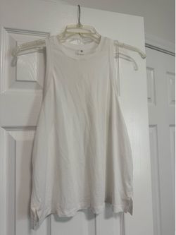 Lululemon women’s clothes