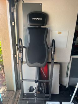 Innova Heavy Duty Inversion Table - Great Condition. / Tabla de Inversión Innova