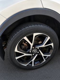 Toyota  c -hr Alloy Wheel with Uniroyal Tire