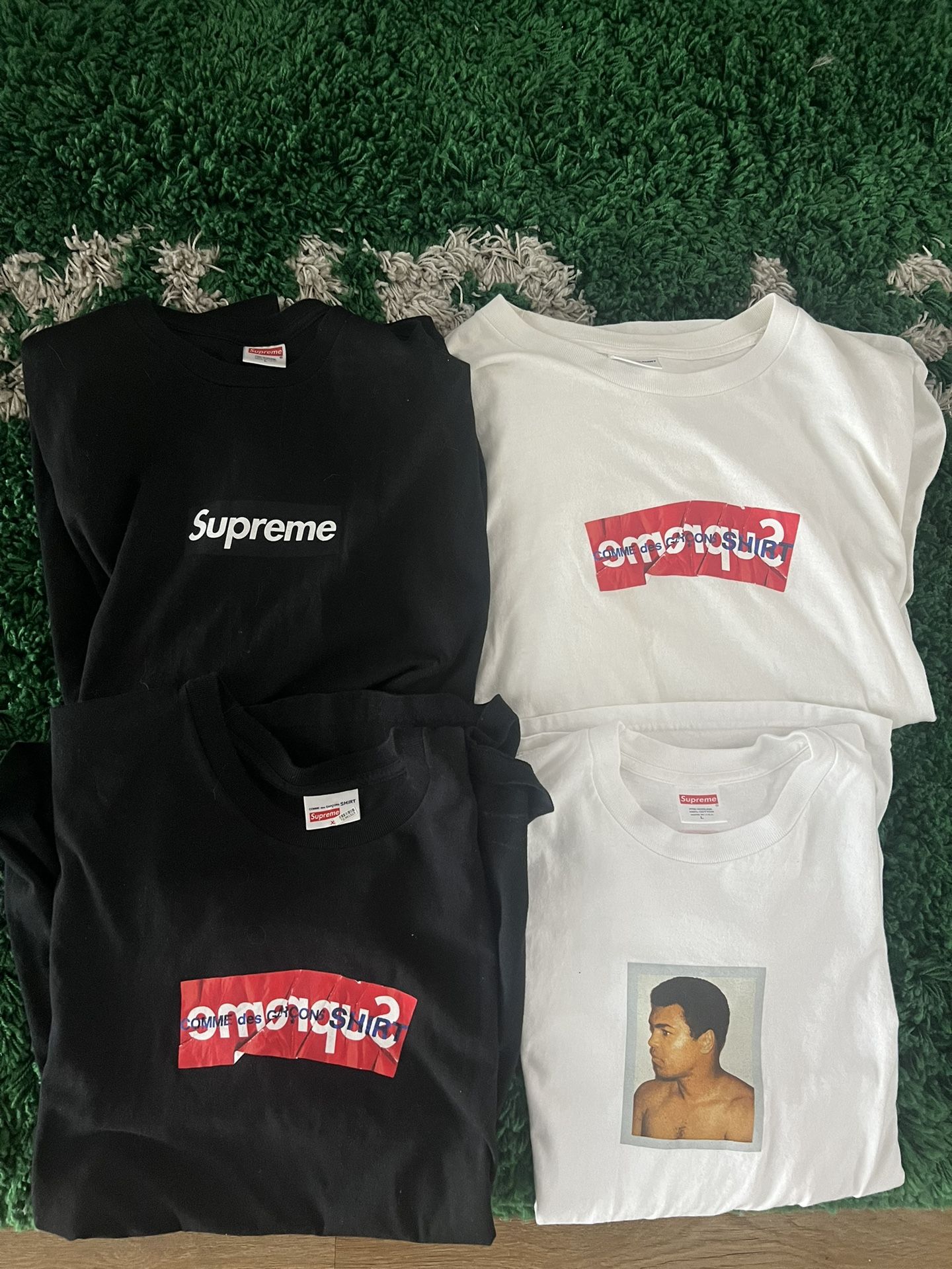 Sz L/XL Supreme Box Logo Tshirts