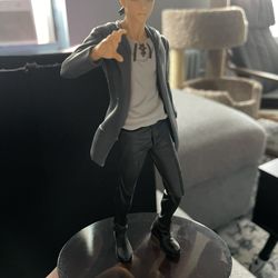 AOT Eren Figure
