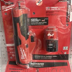 Milwaukee new trap snake kit 12M battery and charger