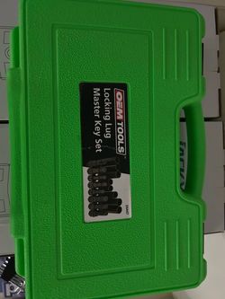GreatNeck OEMTOOLS Lock Lug Key Set