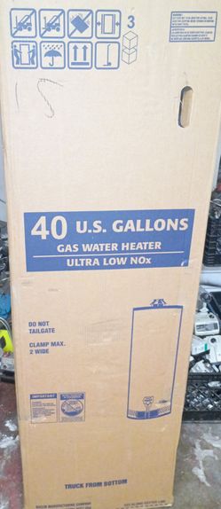 Rheem water heater new 40gl