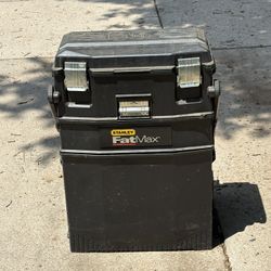 STANLEY FAT MAX TOOLBOX