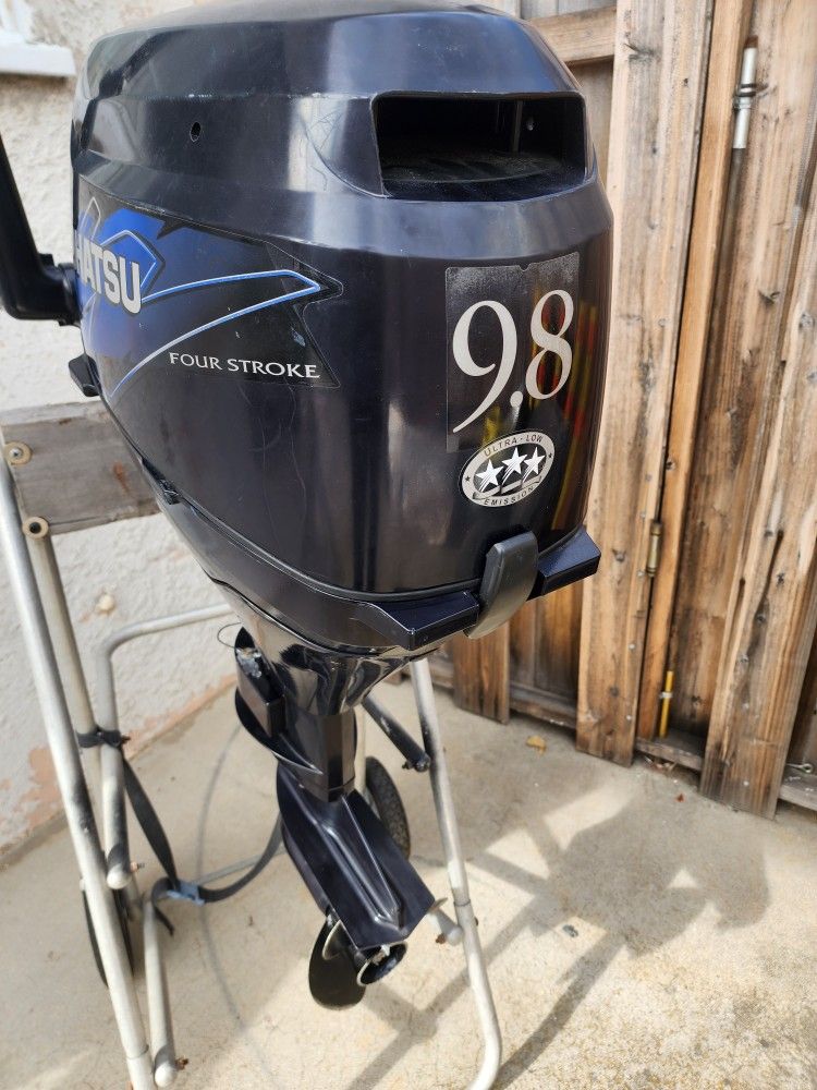 4 Stroke Tohatsu 9.8hp Short Shaft Tiller Handle Outboard Motor