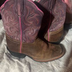 Girl Boots 